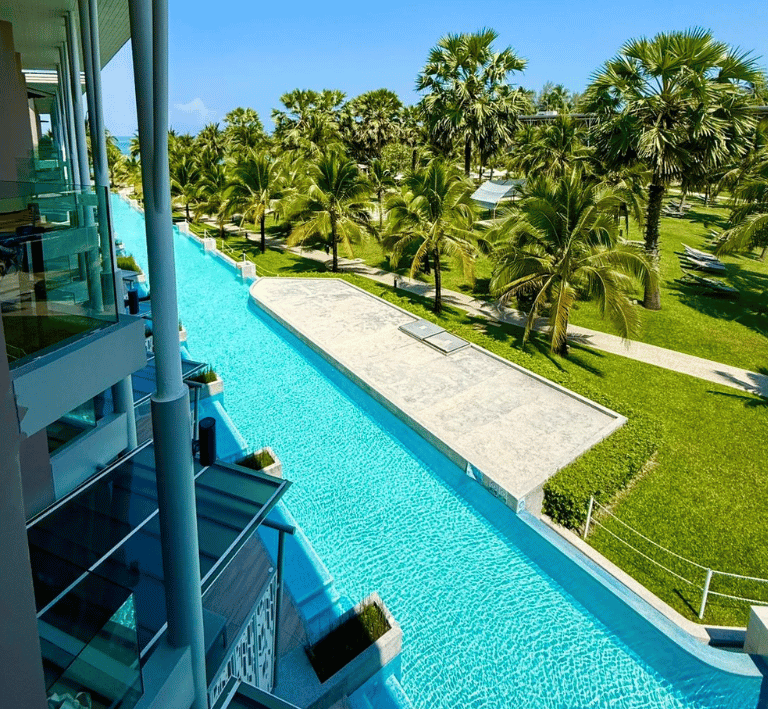 thailand-reise-the-sands-khao-lak-pool.jpg